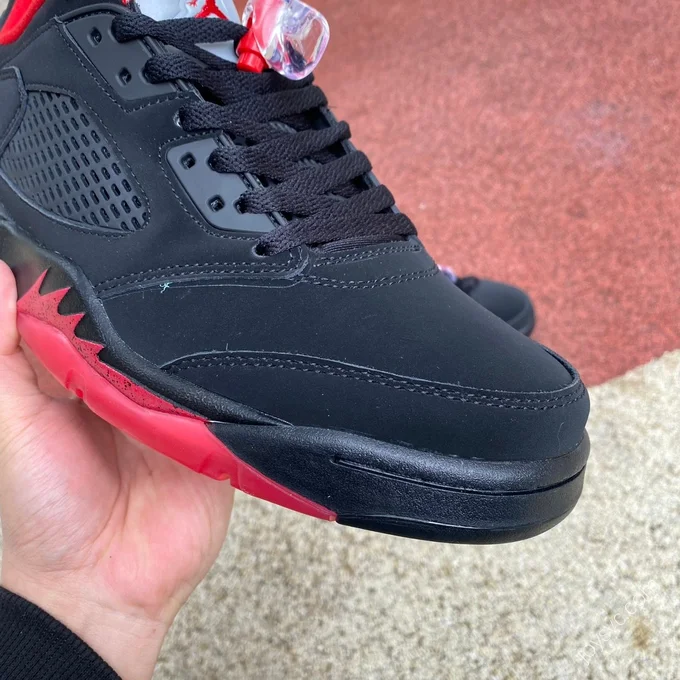 Air Jordan 5 Retro Low 