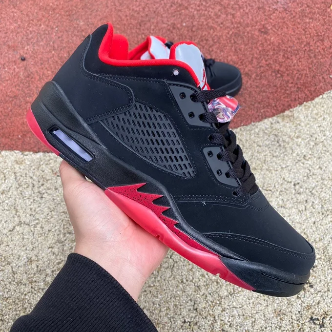 Air Jordan 5 Retro Low 