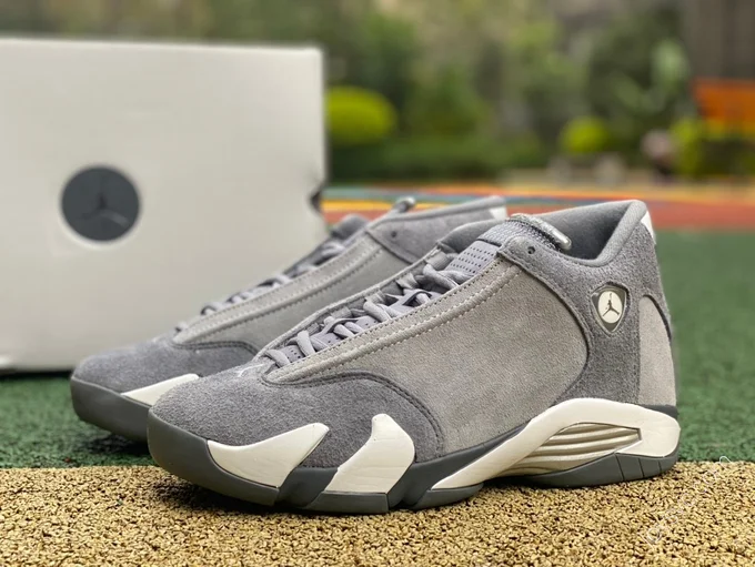 Air Jordan 14 