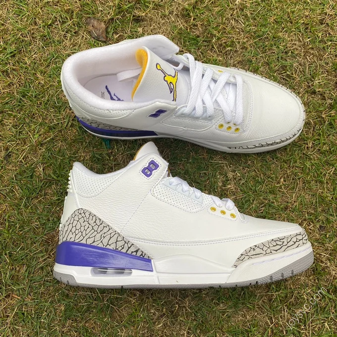 Air Jordan 3 Lakers Sneaker 869802-907