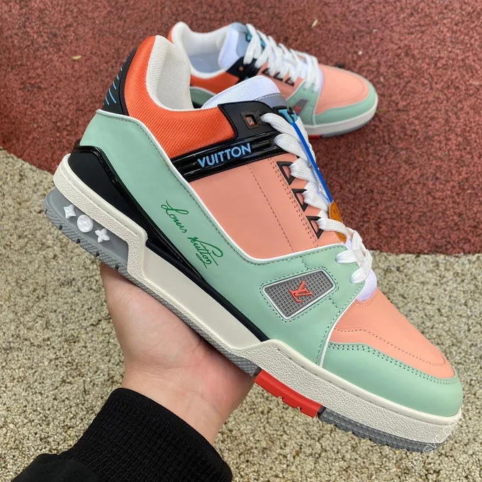 LOUIS VUITTON Trainer Pink Green