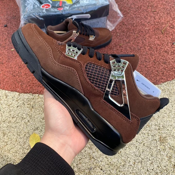 Air Jordan 4 