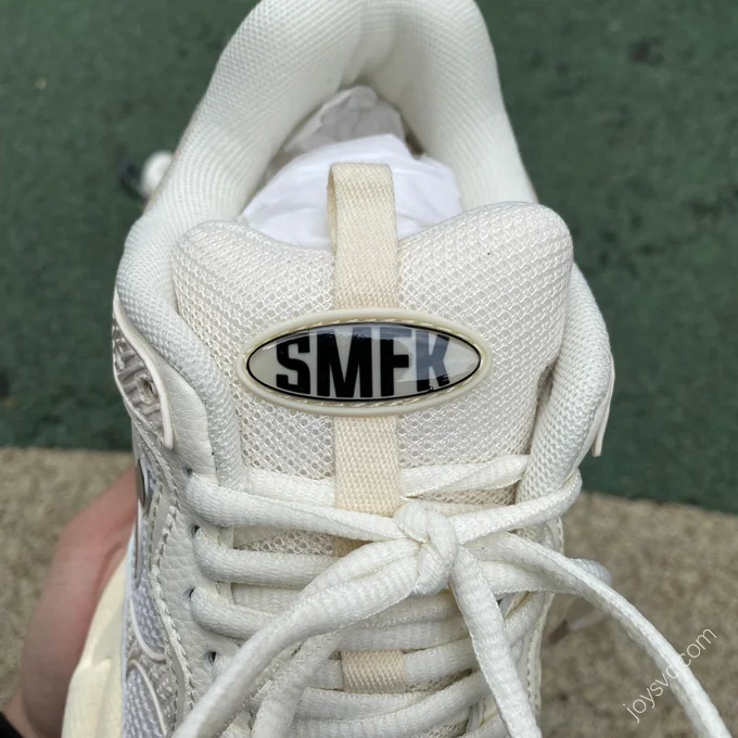 SMFK Beige Sneakers