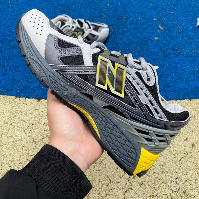 New Balance 1906 Black Grey Yellow M1906NA