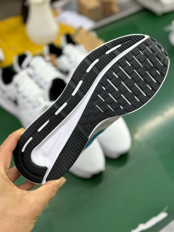 Nike Run Swift 3 White FJ1055 100