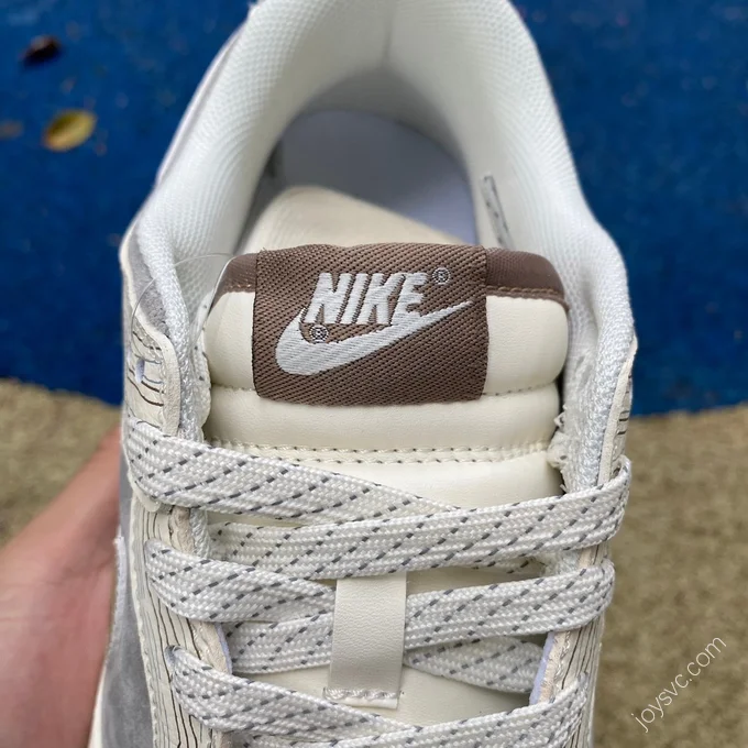 Nike Dunk Low x Supreme Beige Grey XD6188-024