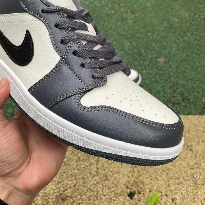 Air Jordan 1 Low Dark Grey Low-Top Sneaker DC0774-102