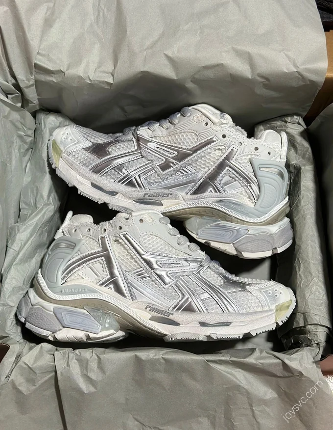 Balenciaga Runner 7.0 Silver White