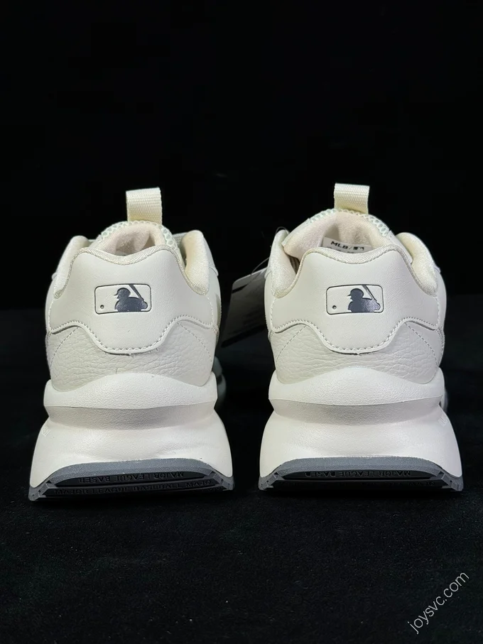 MLB 3.0 White 3ASHCRB3N GP007