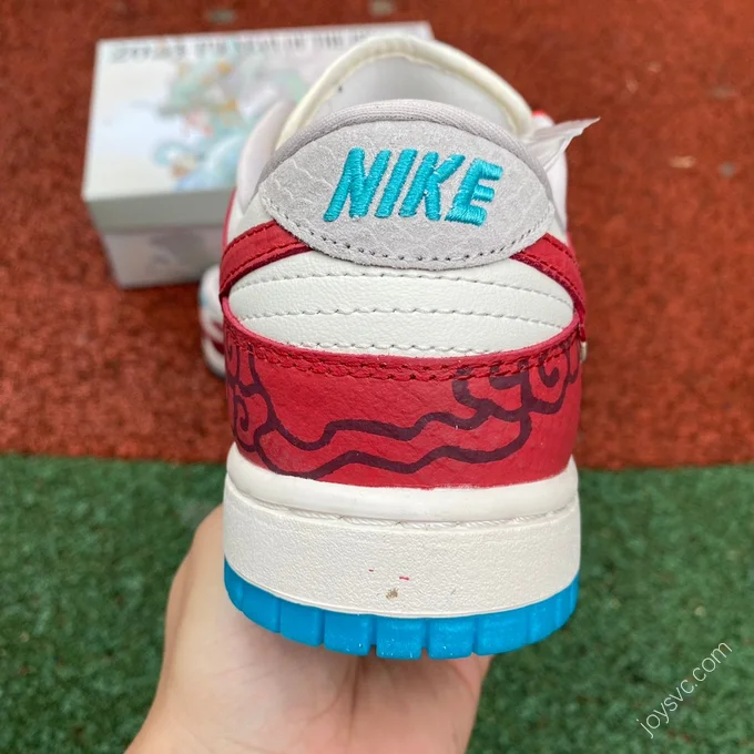 Nike Dunk Low 