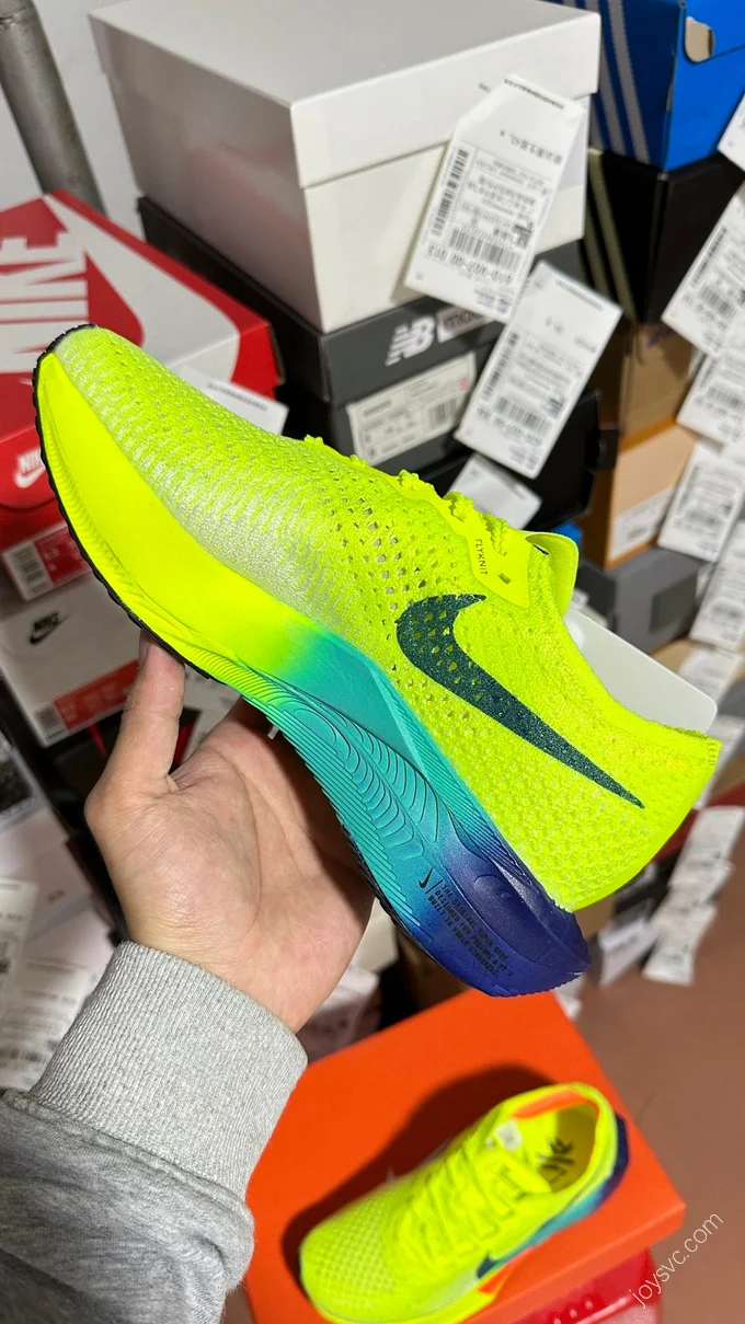 Nike ZoomX Vaporfly Next% 3 Green DV4129-700