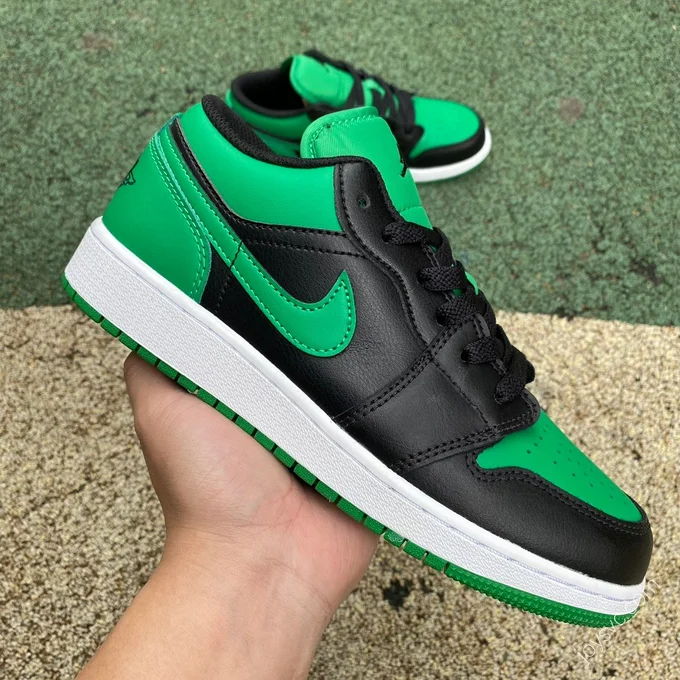 Air Jordan 1 Low 