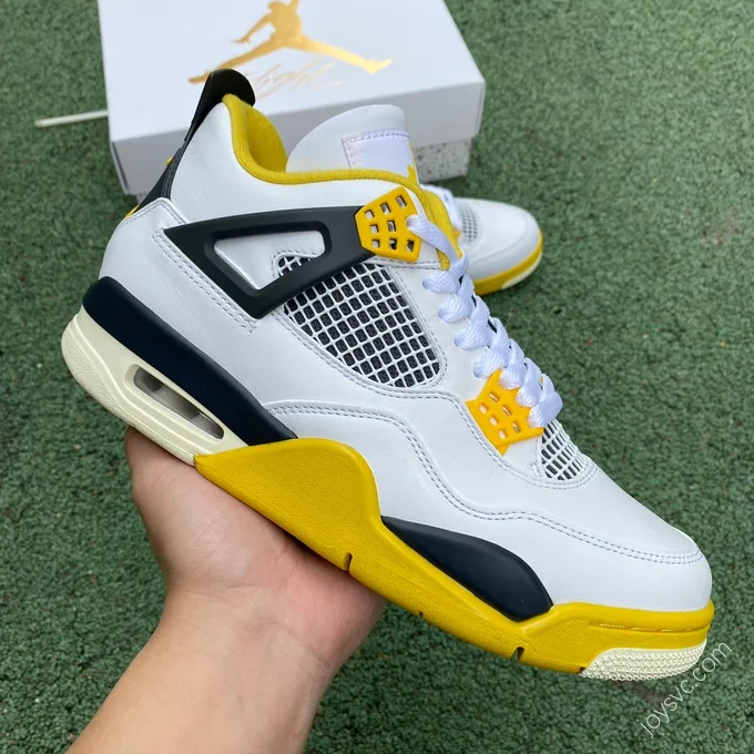 Air Jordan 4 