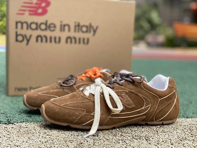 New Balance x MIU MIU 530 Brown