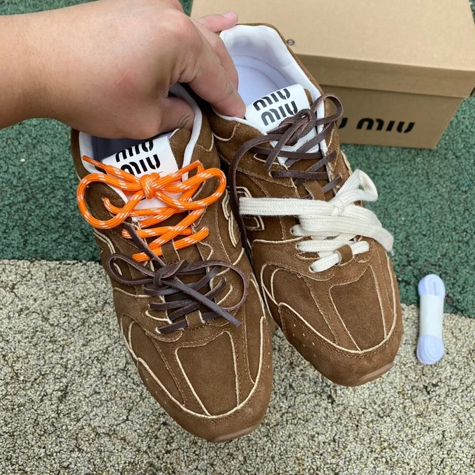 New Balance x MIU MIU 530 Brown