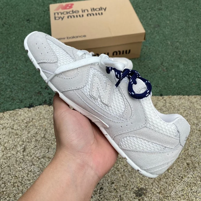 New Balance x MIU MIU 530 White Grey