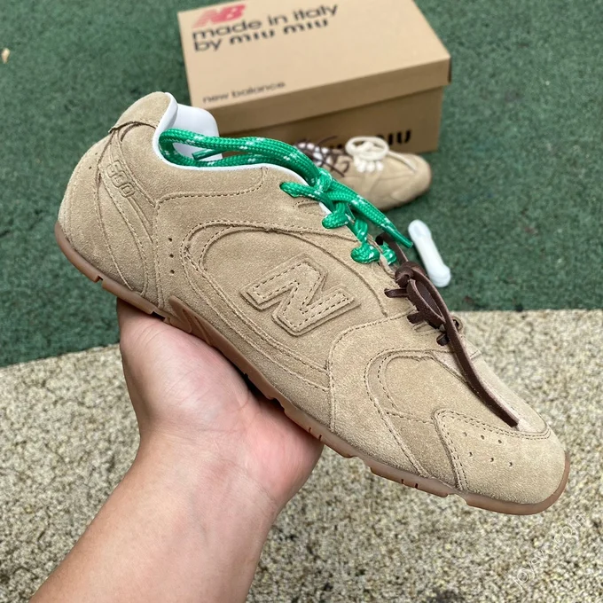 New Balance x MIU MIU 530 Beige