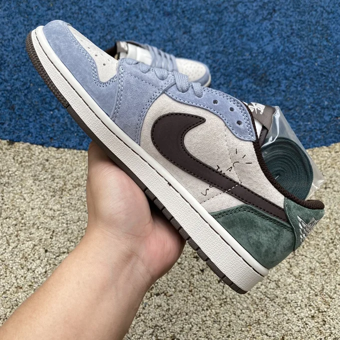 Travis Scott x Air Jordan 1 Low Golf White Blue Green DM7866-820