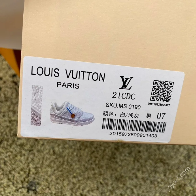 LOUIS VUITTON Trainer White