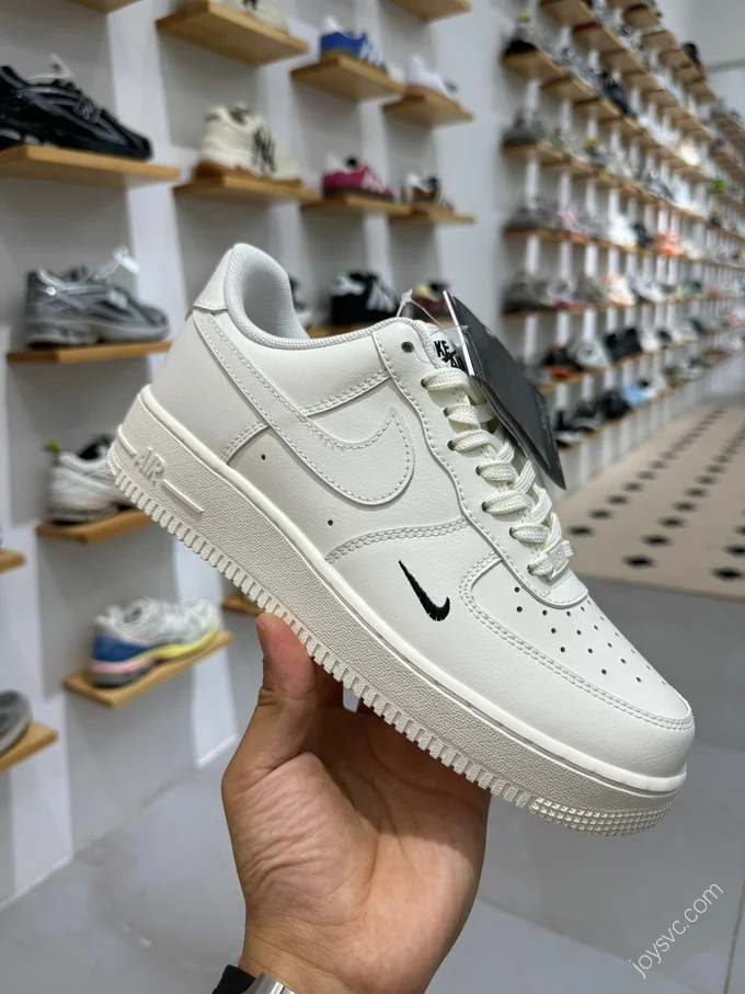 Nike Air Force 1 Low White HF1058-133