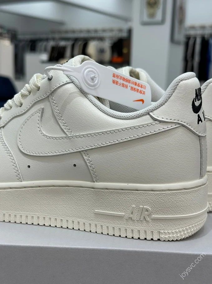 Nike Air Force 1 Low White HF1058-133