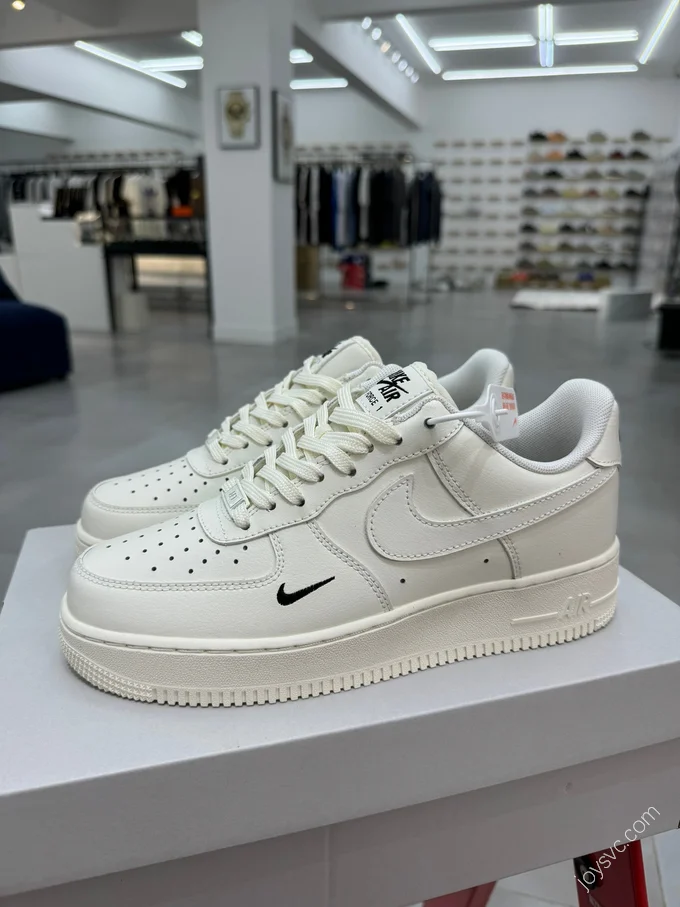 Nike Air Force 1 Low White HF1058-133