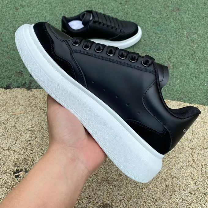 Alexander McQueen 2.0 Black White