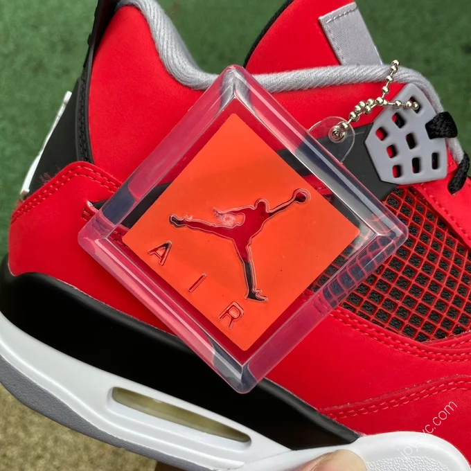 Air Jordan 4 