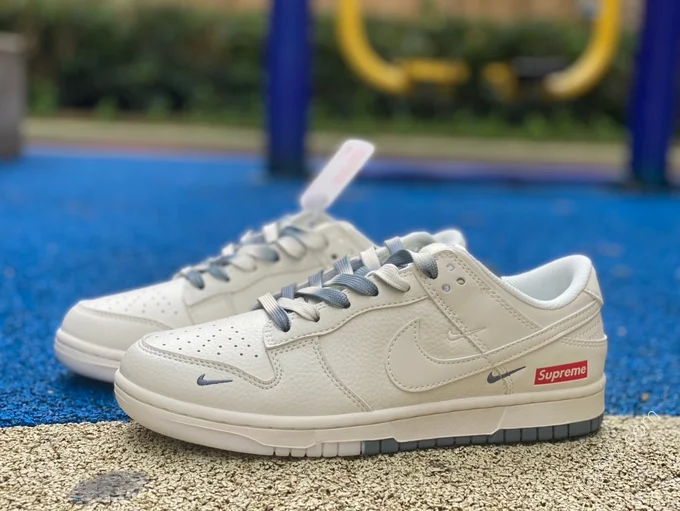 Nike Dunk Low x Supreme Beige Blue BB8675-105