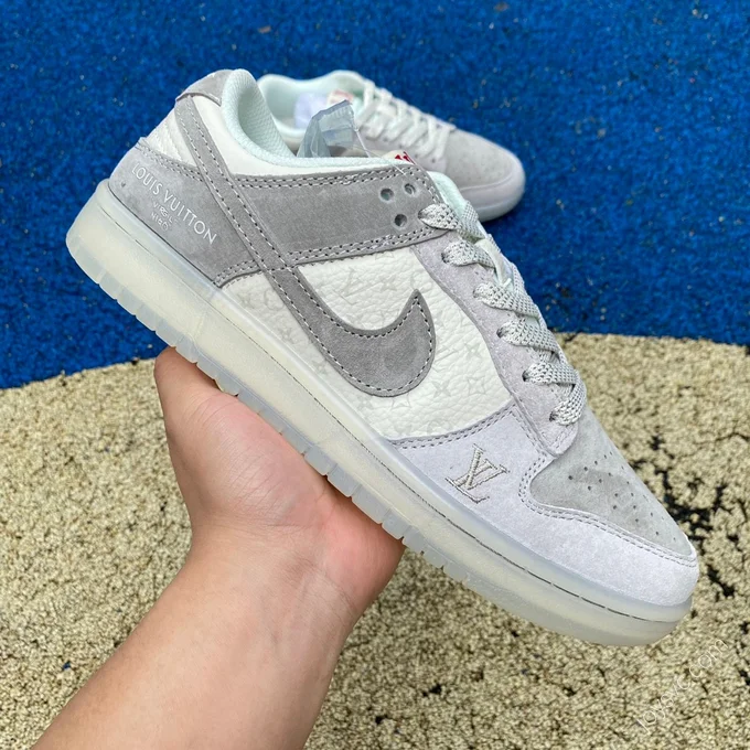 Nike Dunk x Louis Vuitton White Grey Suede CR8033-503