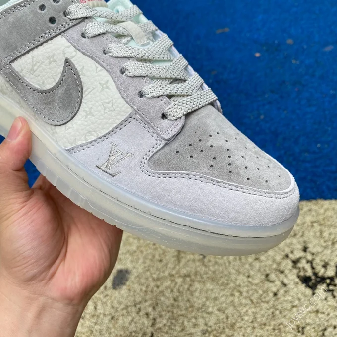 Nike Dunk x Louis Vuitton White Grey Suede CR8033-503