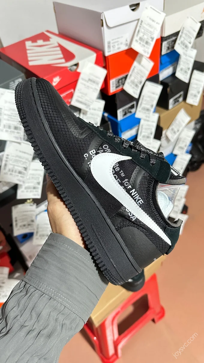 OFF-WHITE x Nike Air Force 1 Black