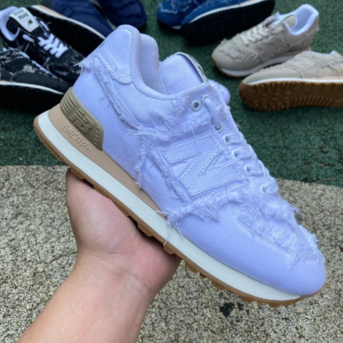 New Balance x MIU MIU 574 White