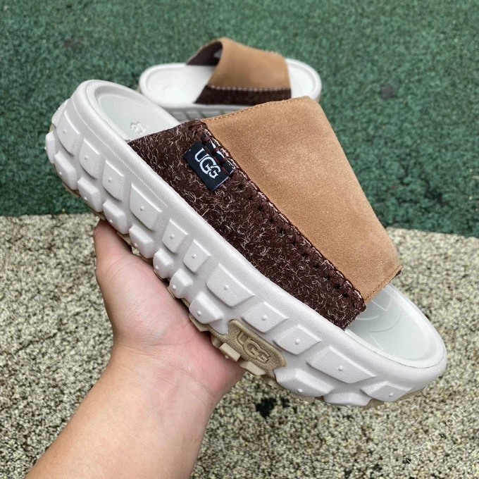 UGG Beige Brown Slides