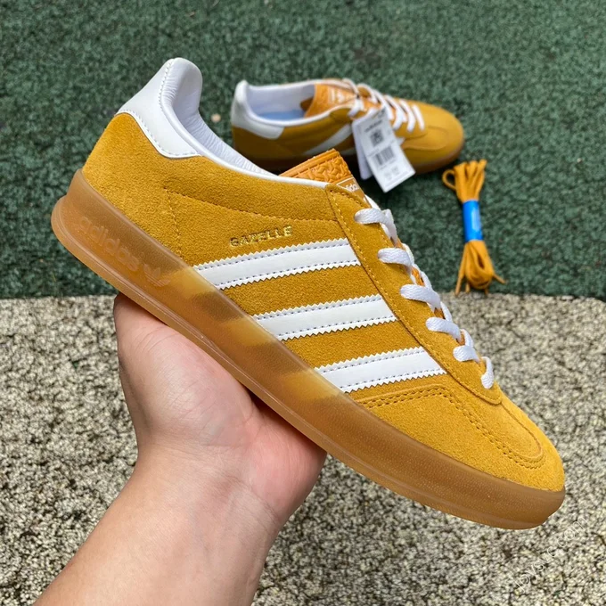 Adidas Samba Yellow HQ8716