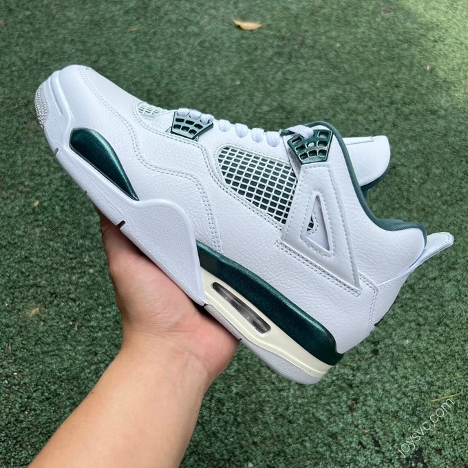 Air Jordan 4 