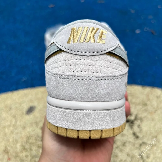 Nike Dunk x The North Face Grey Gold DQ1098-337