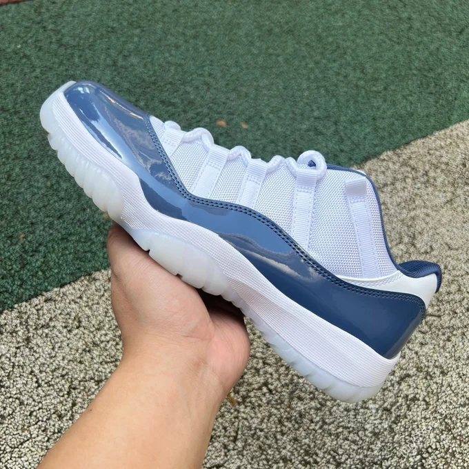 Air Jordan 11 Low 