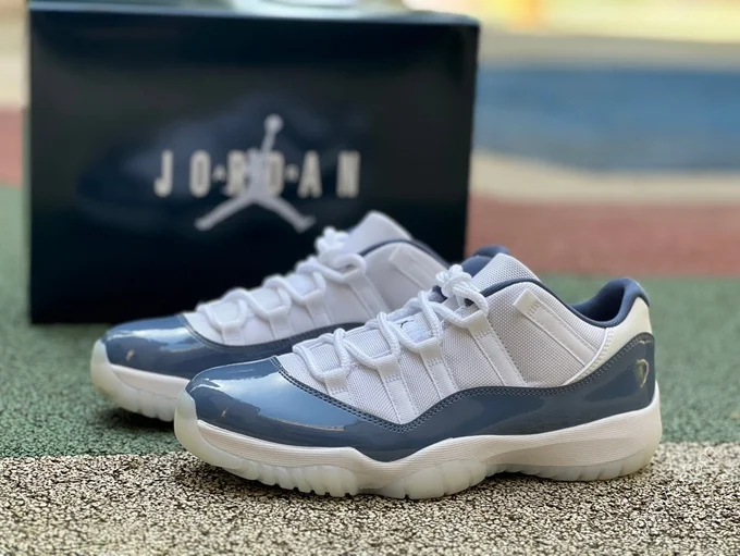 Air Jordan 11 Low 