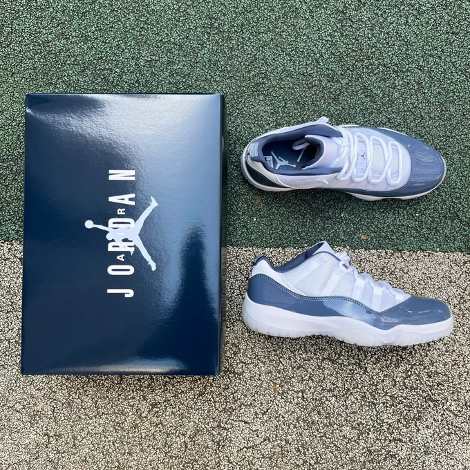 Air Jordan 11 Low 