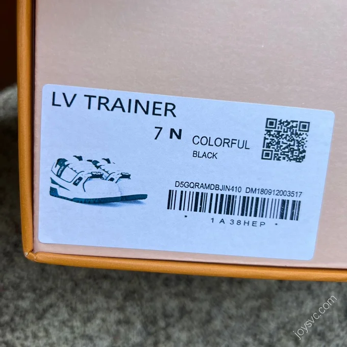 LOUIS VUITTON Trainer Maxi White Green