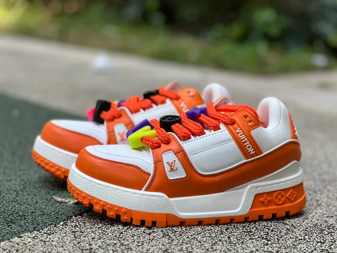 LOUIS VUITTON Trainer Maxi White Orange