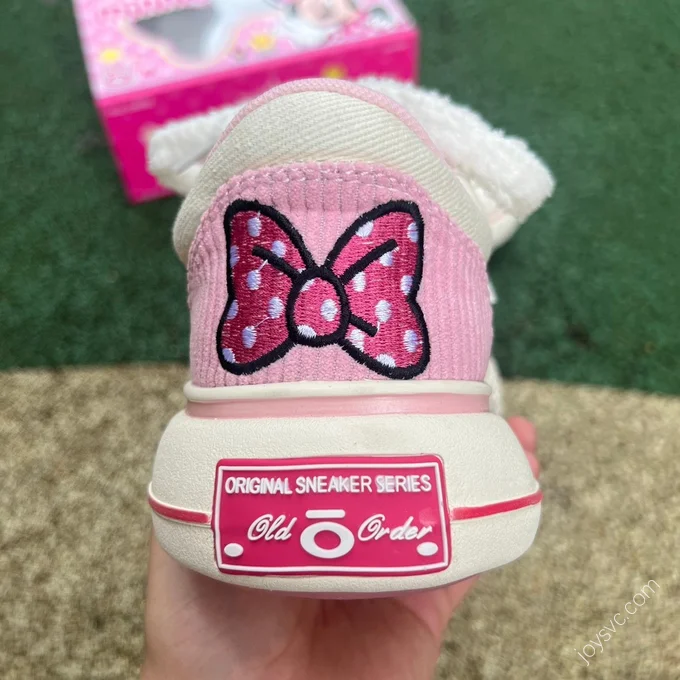 Disney x OLD ORDER x Converse Pink White