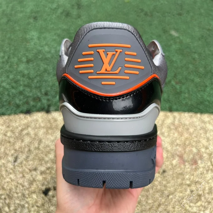 LOUIS VUITTON Trainer Maxi Grey Orange