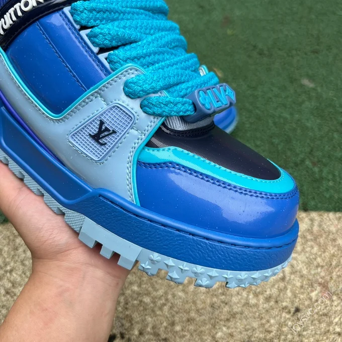 LOUIS VUITTON Trainer Maxi Blue