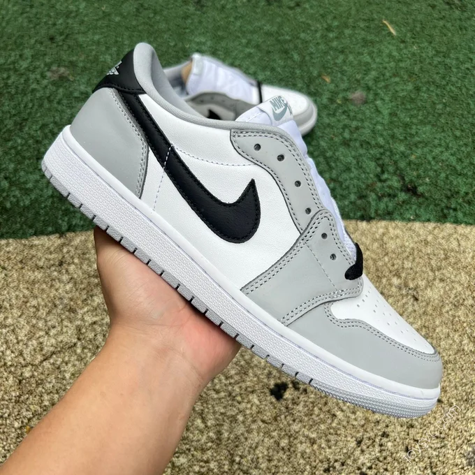 Air Jordan 1 Low Barons White Gray CZ0790-110