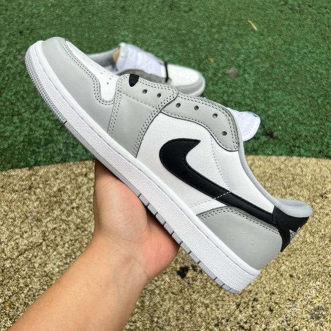 Air Jordan 1 Low Barons White Gray CZ0790-110