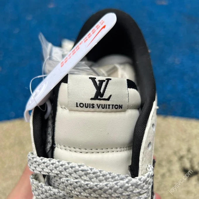 Travis Scott x Air Jordan 1 Low x Louis Vuitton White Black Sneakers sj2068-005