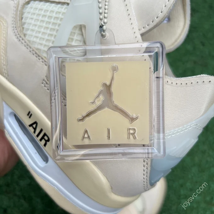 Off-White x Air Jordan 4 