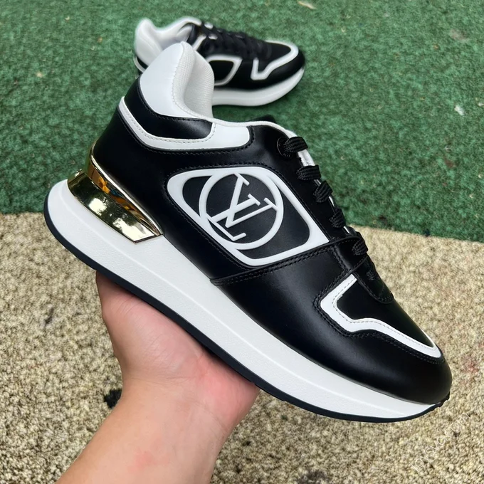 LOUIS VUITTON Neo Run Away Black White Gold